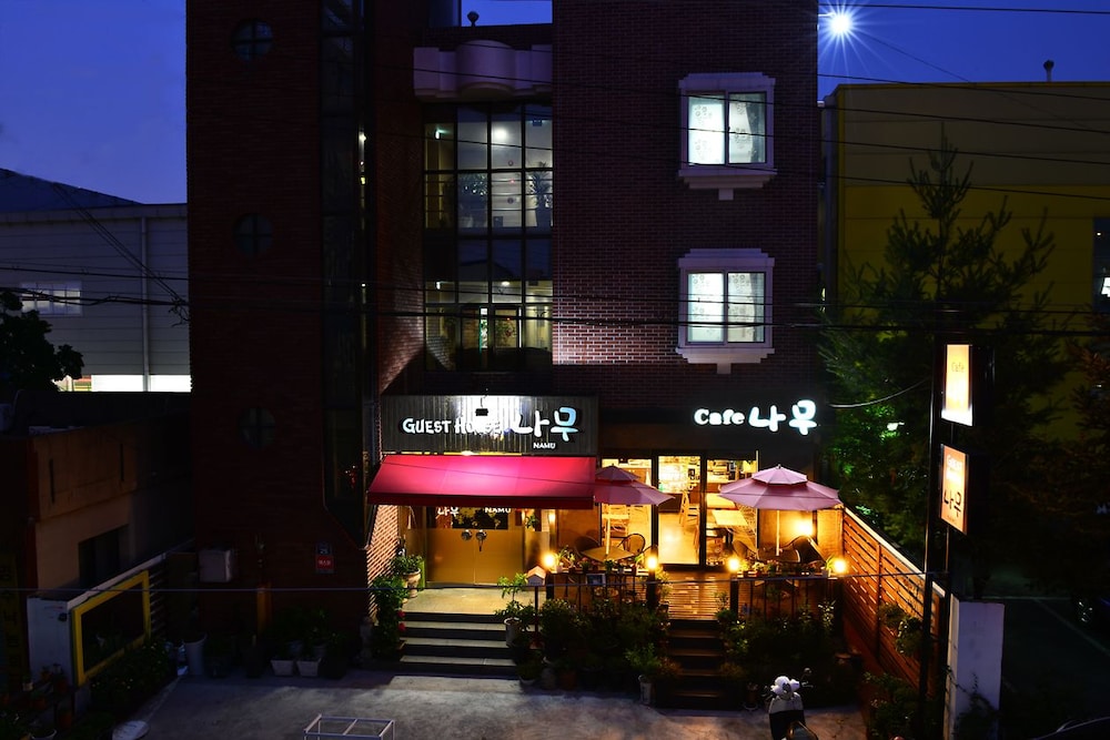 Namu Guesthouse - Hostel