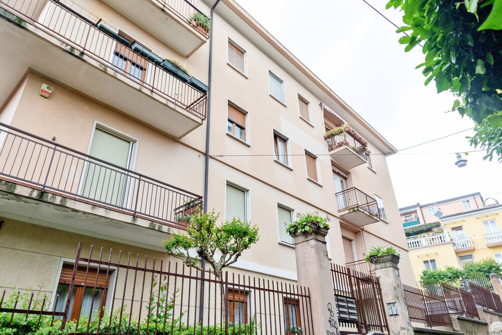 Veronetta Apartment with Balcony view 4