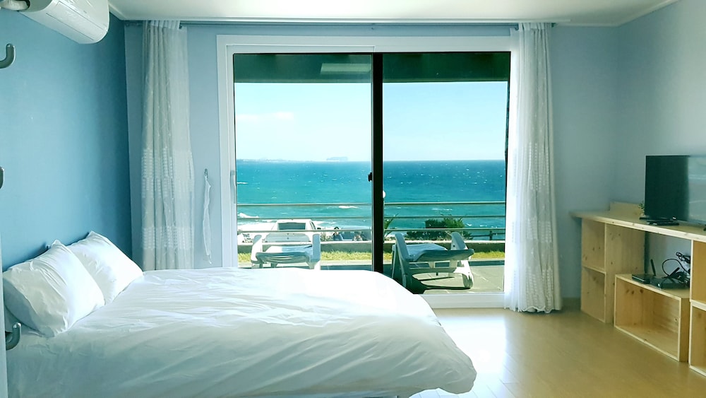 Jeju Witch's Hill view 4