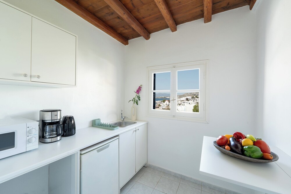 SeaView Central Suites