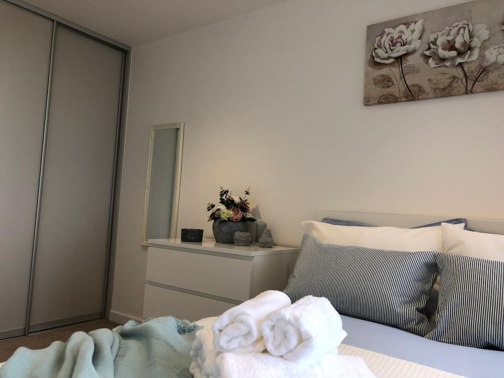 Stunning one bedroom apartment by Creatick