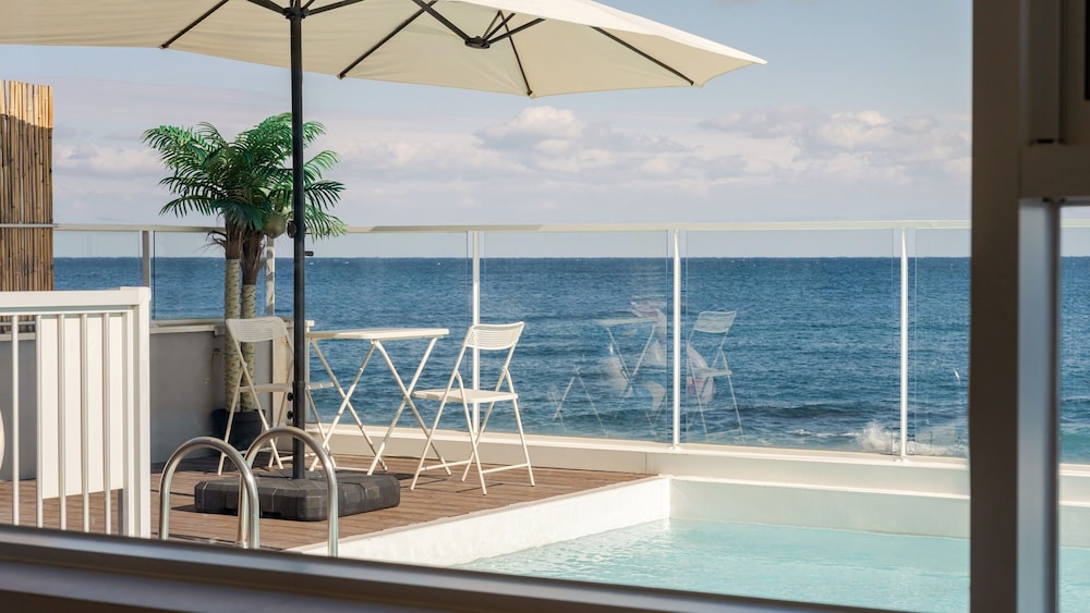 Donghae Badadam Ocean View Spa Pool Vill