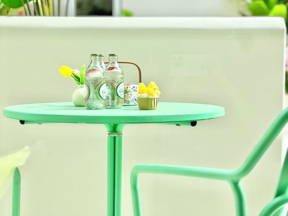 QIMeow Garden Hotel