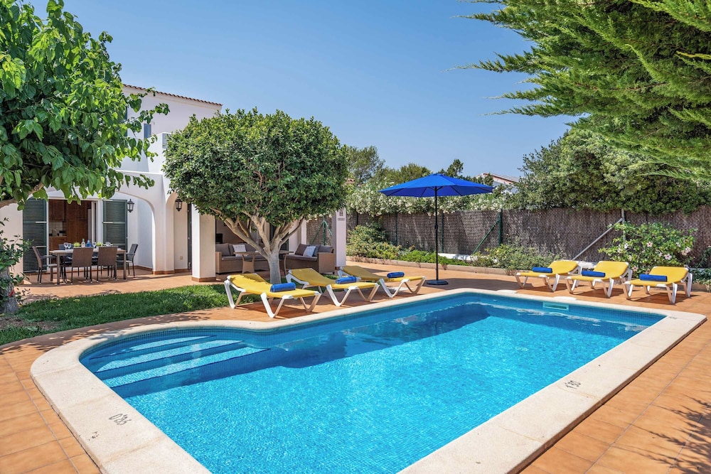 Villa Flores Blanes