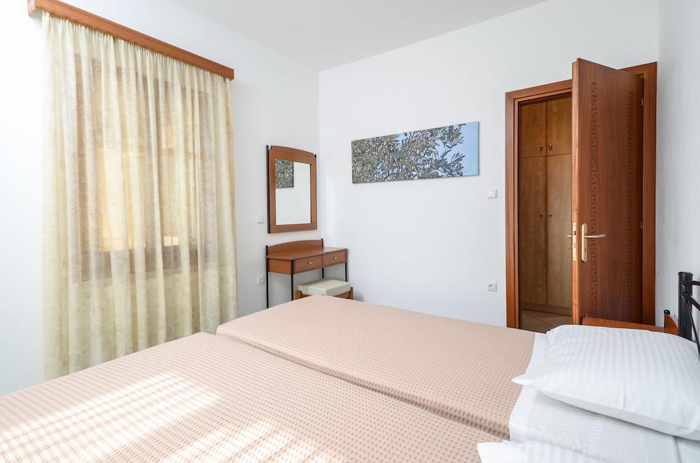 Naxos Cottage
