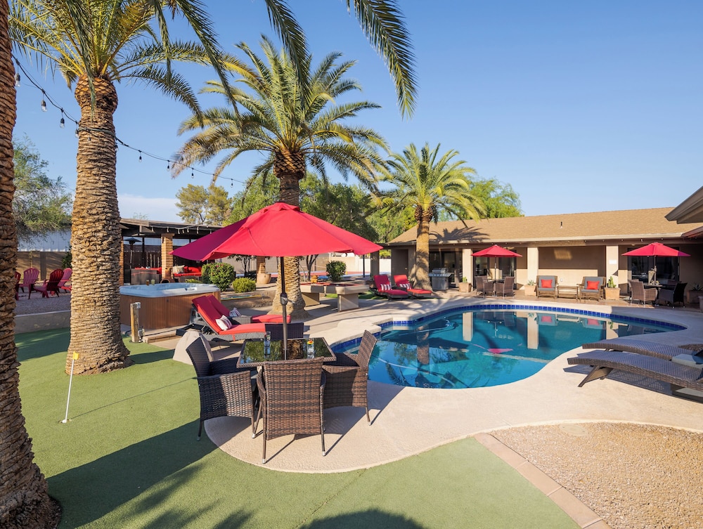 Sunset Palms-pool, Spa & Sports Court-scottsdale