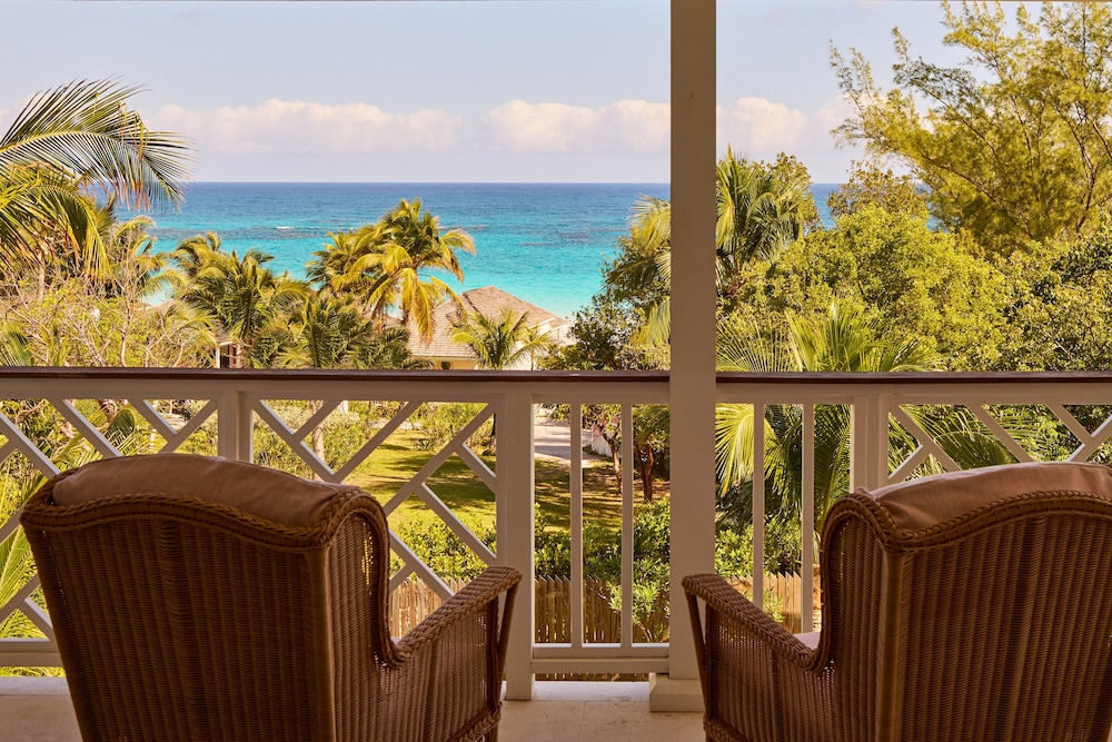 Private Pool Villa at Coral Sands Steps to Pink Sand Beach & Resort Amenities