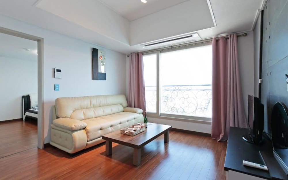 Pohang The 1 Resort