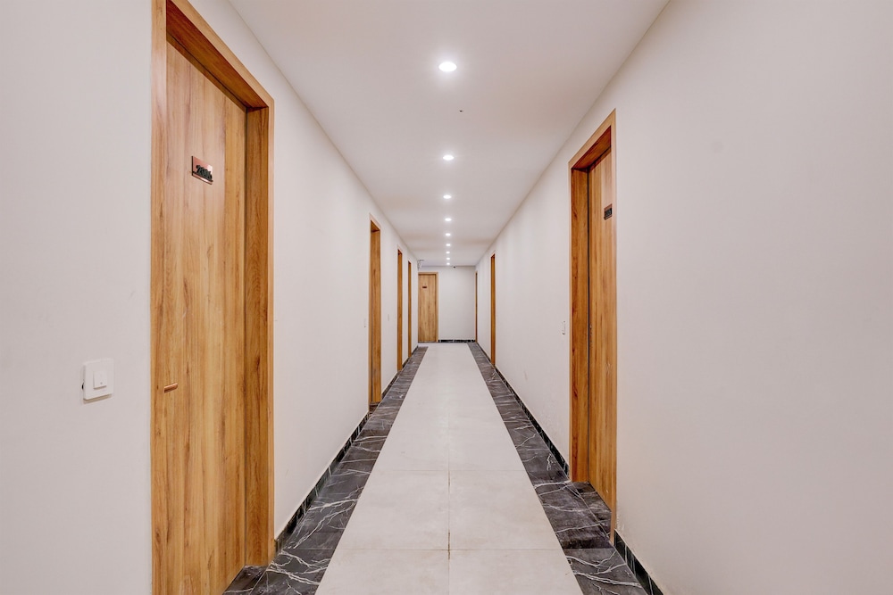 Raasha Hotel & Banquet