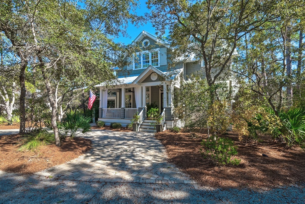 Beautiful Home Where you can Walk to Seaside- Gated Community - 2 Pools view 4