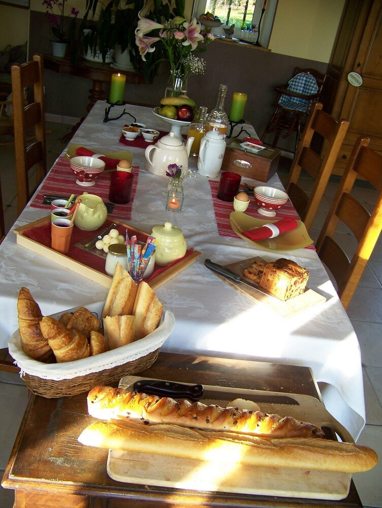 Le Bourg d'Aunou