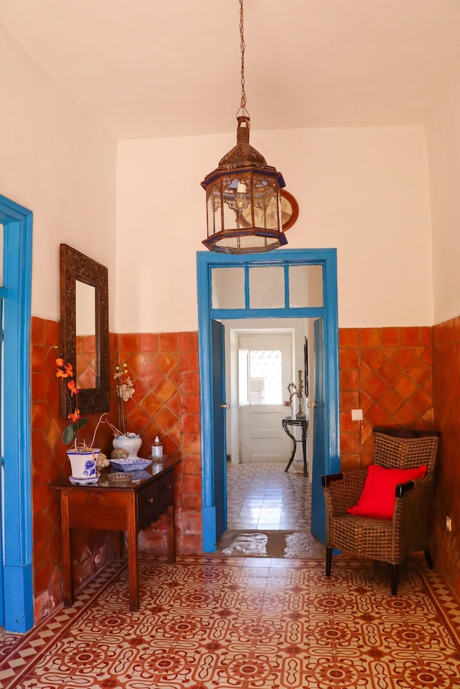 Idyllic Farm House With Huge Garden for 14pax