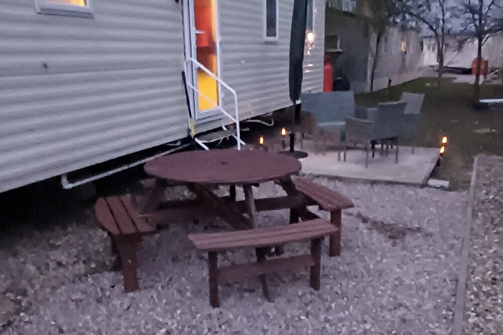 Luxury Family Lodge, Decking, Parking, Tattershall