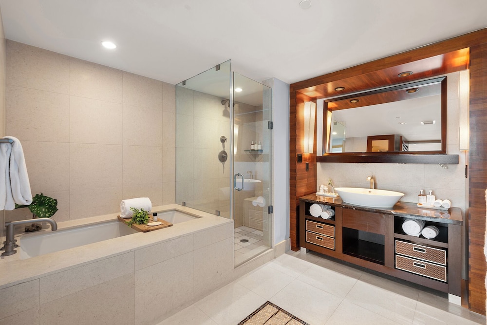 Luxury Vacation Rentals at Carillon Wellness Resort by LRMB