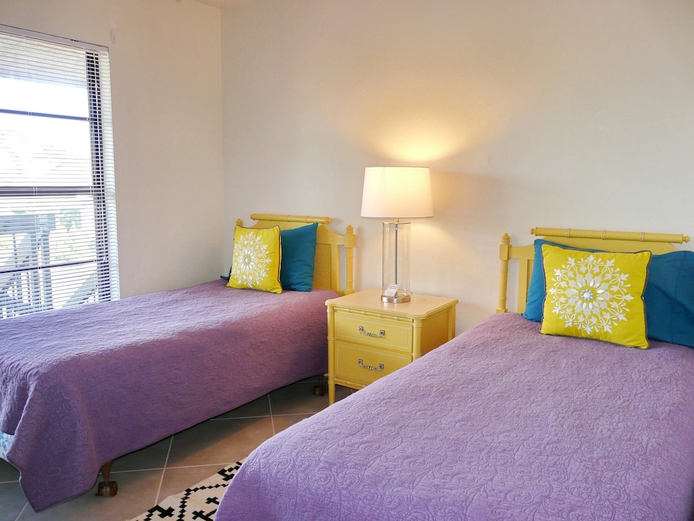 Inviting Condo With Pool Just a Steps From the Beach view 4