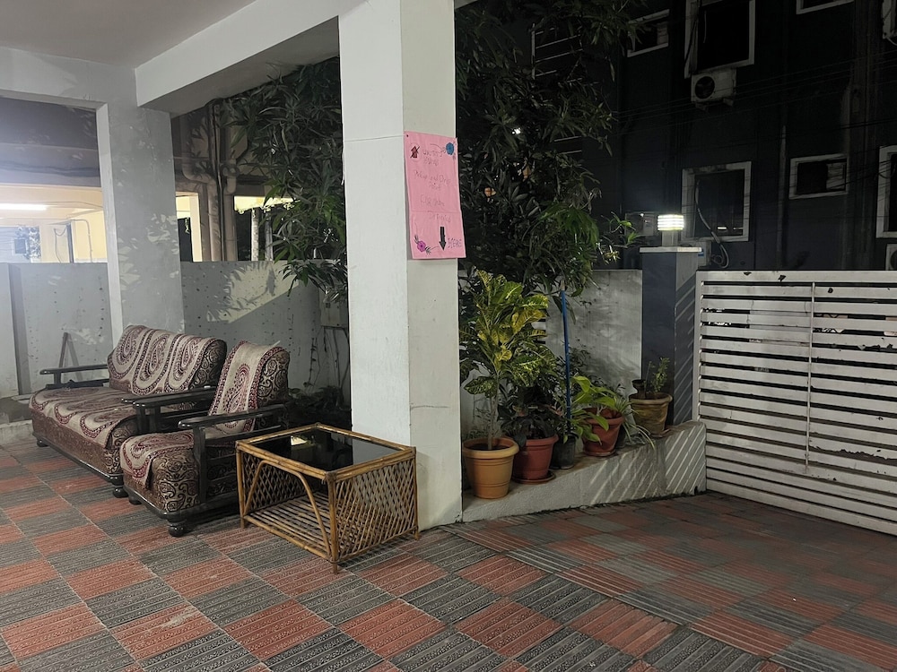 2 BHK Flat Gachibowli AIG 102