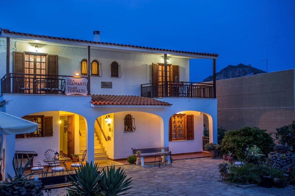 Villa Diamanti