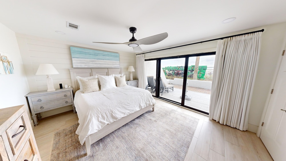 Aegean 102 2 Bedroom Condo
