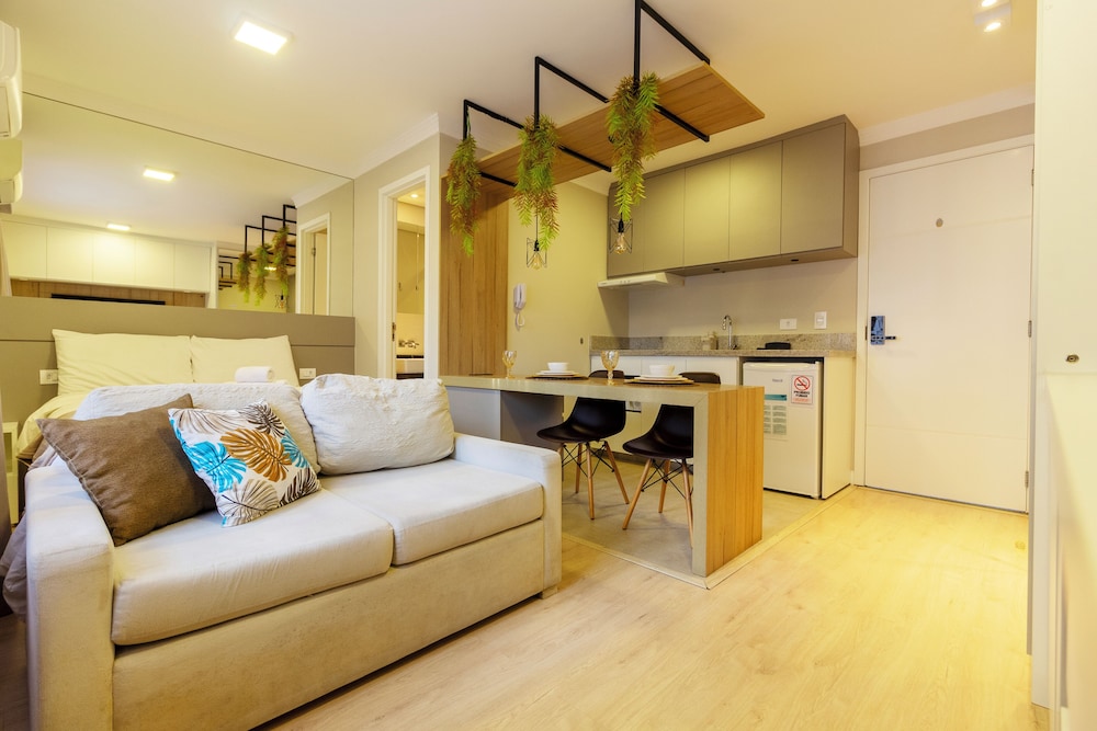 Studio Moderno Ap 67