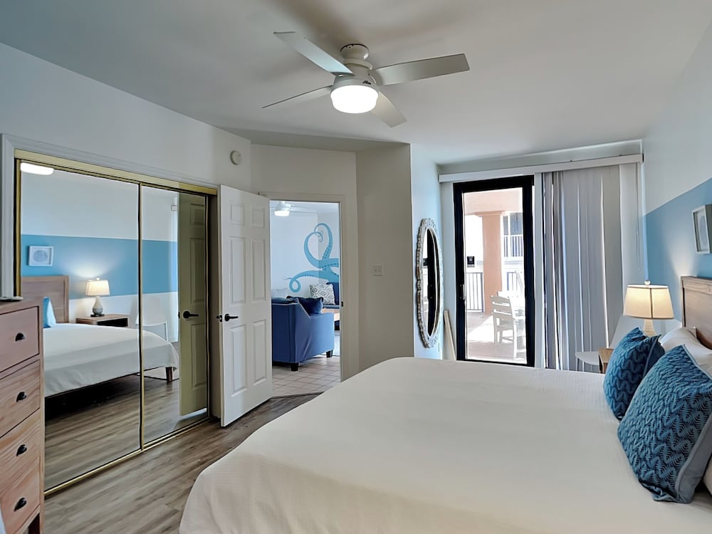 Four Seasons #701E by Southern Vacation Rentals