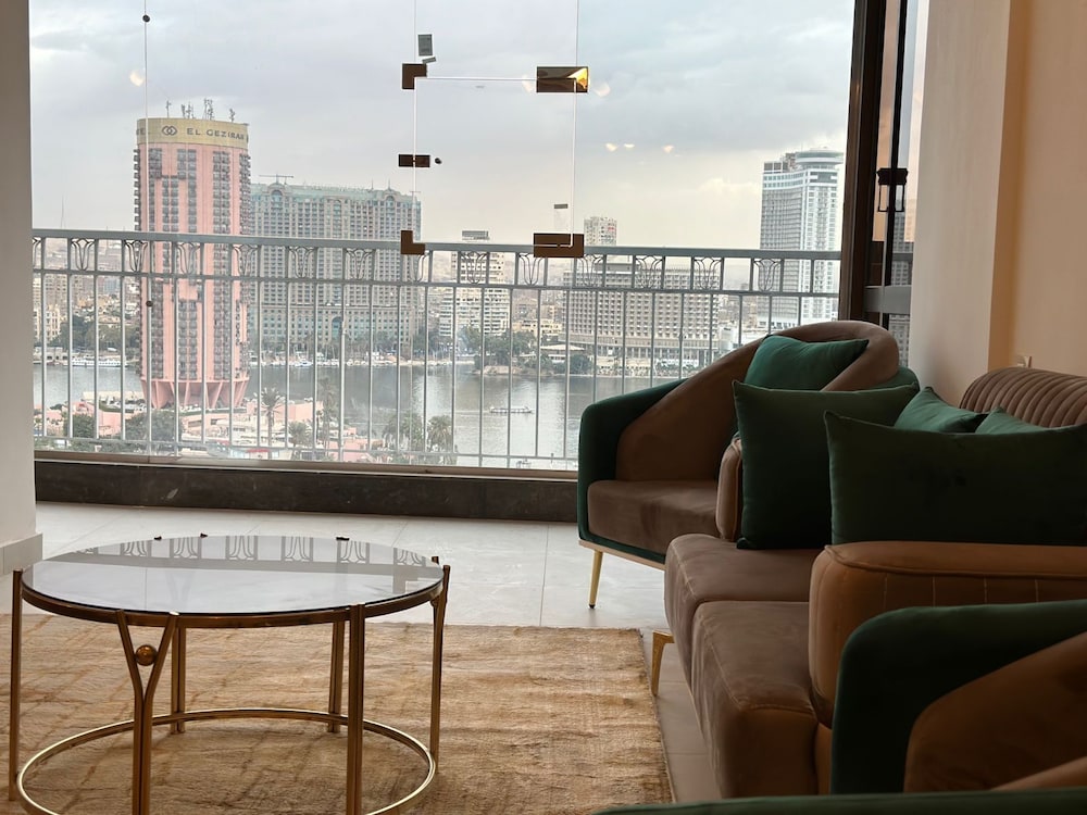 Luxury Flat Stunning Nile View