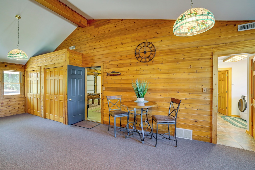 Live Large on Saddle Lake! Family Home w/ Dock