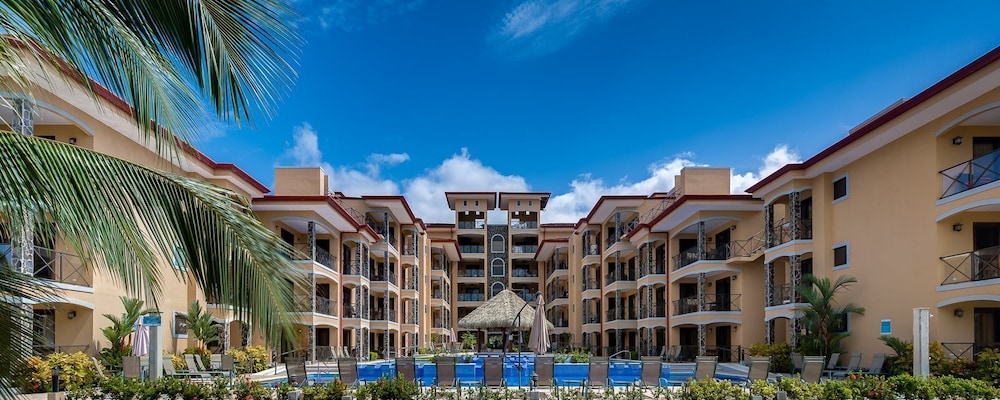 Newly Remodeled Ground Floor Sea Side Apartment view 2