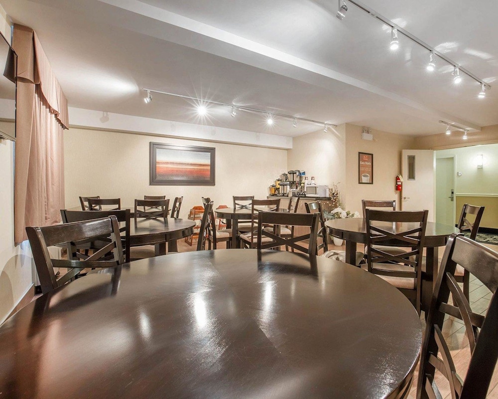 Econo Lodge Taber