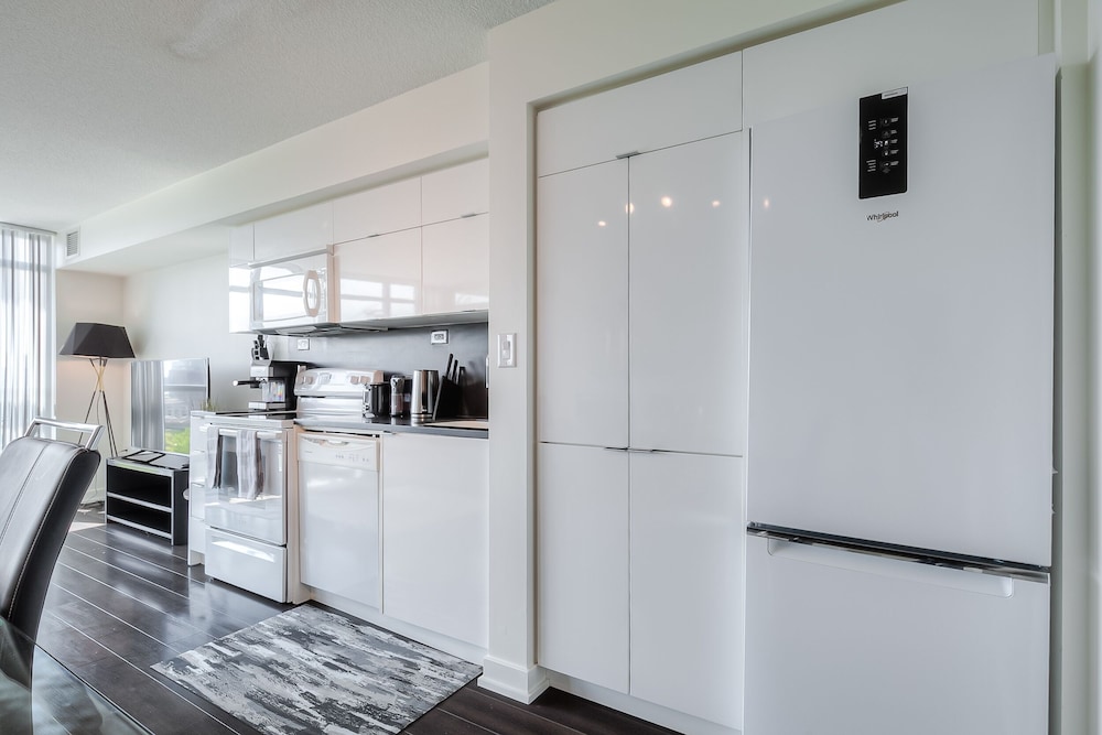 Waterfront Luxury Suites