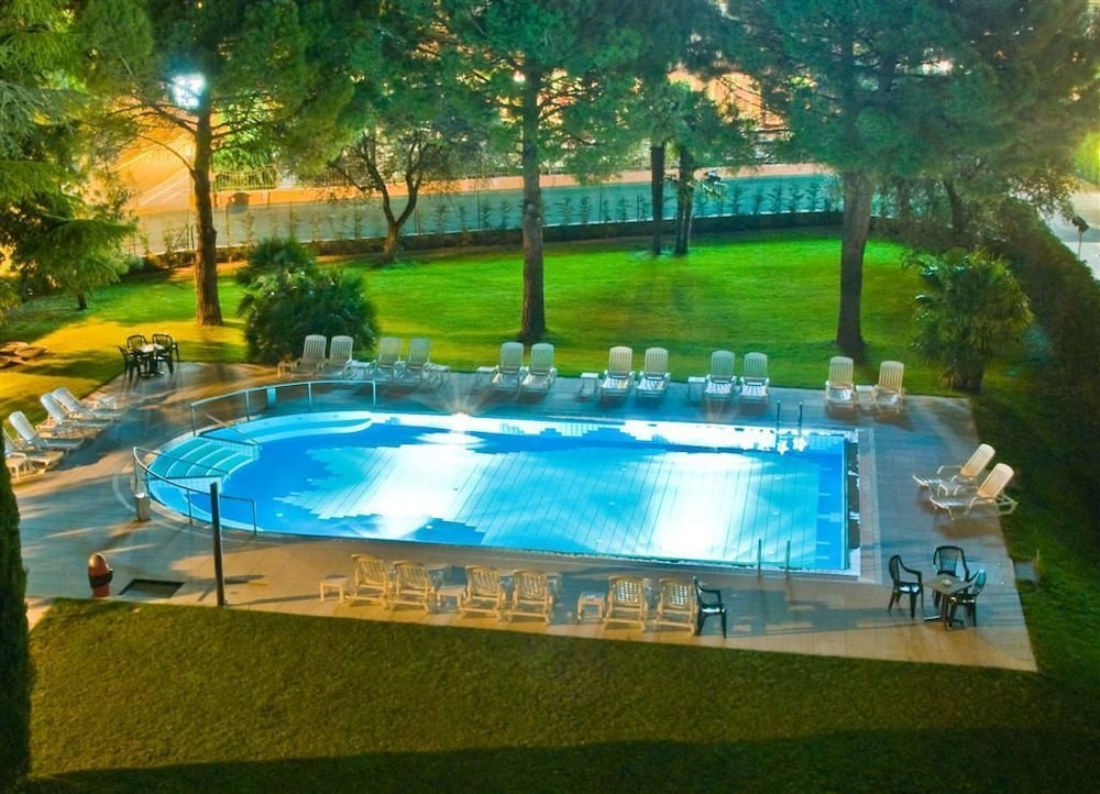 Hotel Albergo Gardesana - Image 1