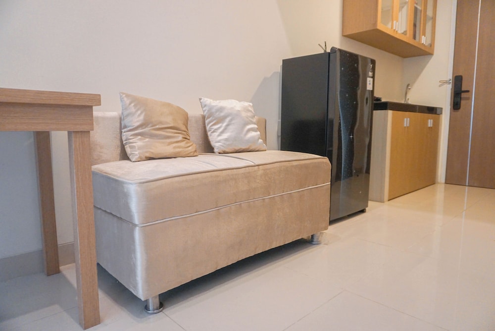 Good And Warm Studio Loft At Apple 1 Condovilla Apartment