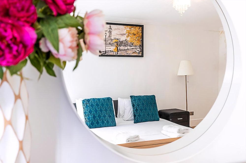 Spacious 4-bed House Near Liverpool St
