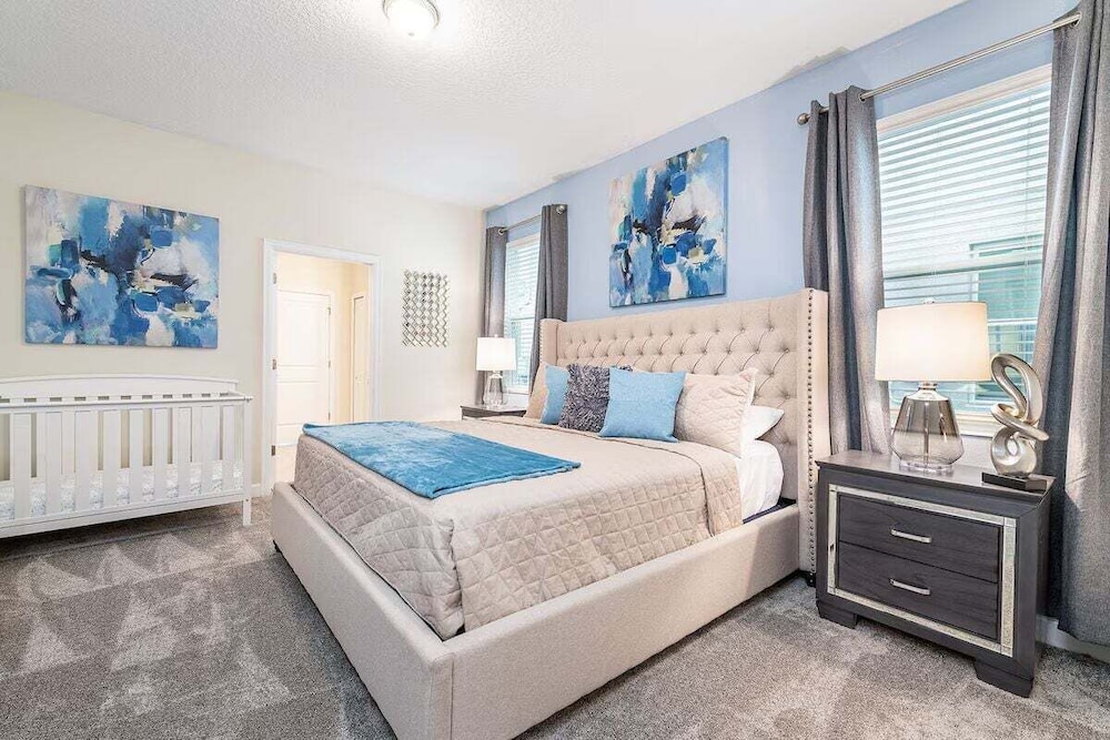 10br Storey Lake Home w/ Game Room, Pool & Spa Near Disney