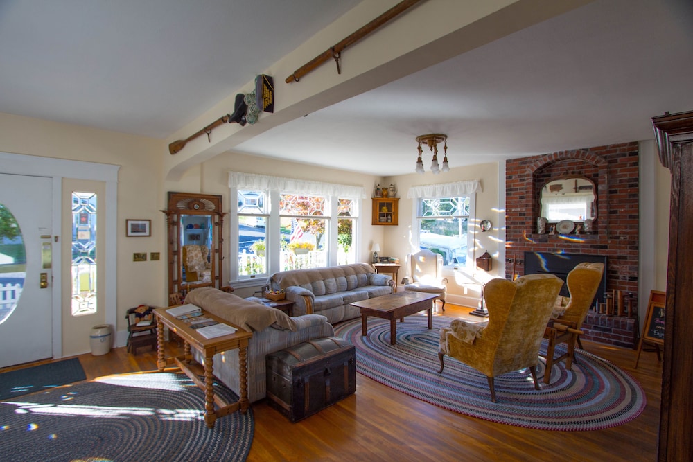 Rose River Inn B&B