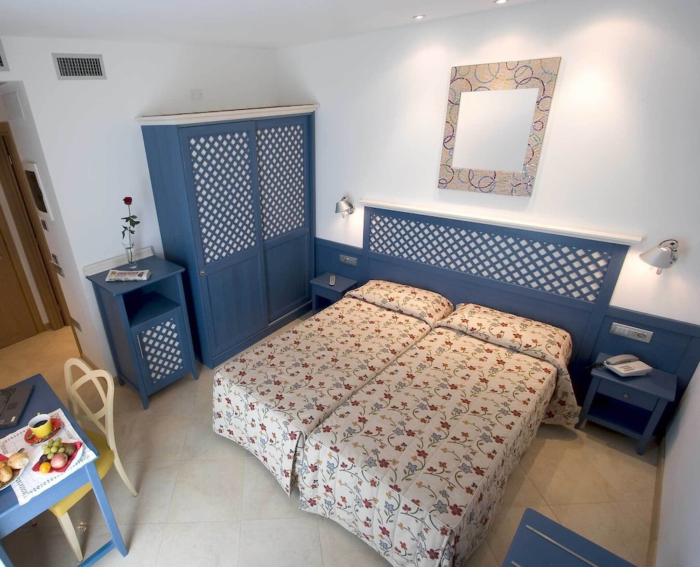 Katja Hotel