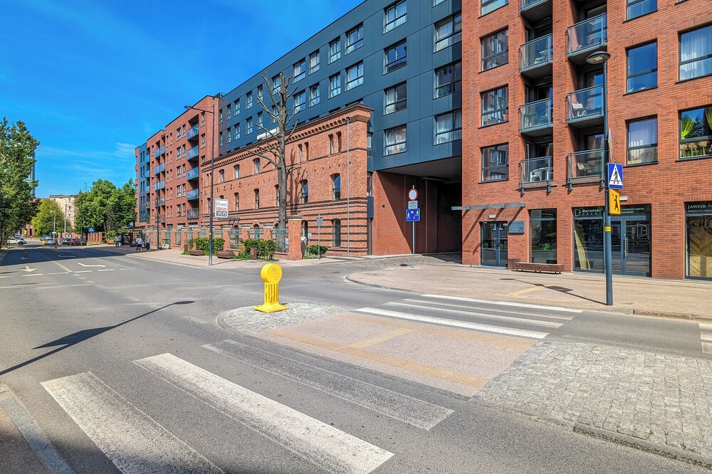 Bastion Wałowa Studio Gdańsk by Renters view 4