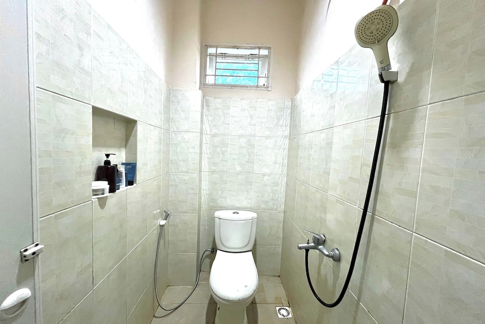 Inara Guesthouse & Villa