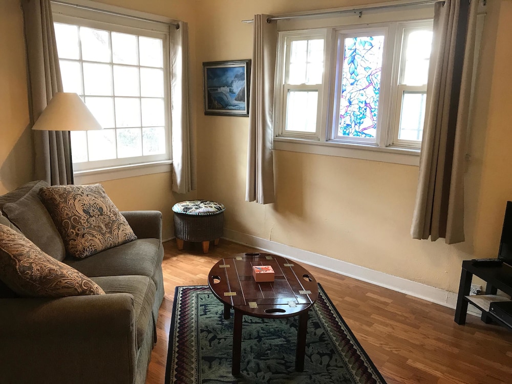 Sanborn Guest House