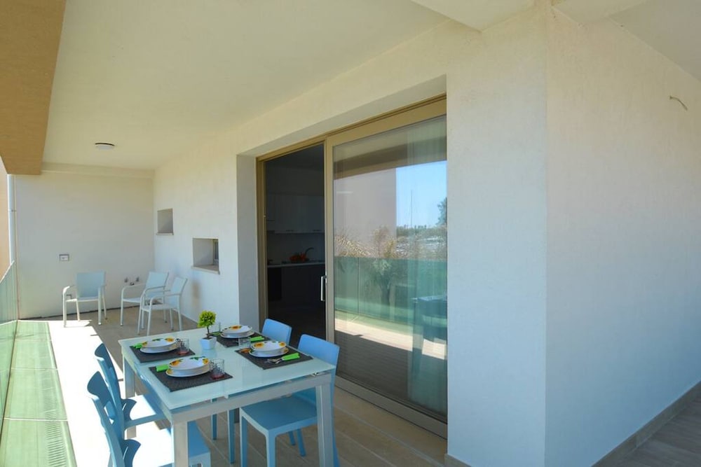 Yachting Apartments - Cozy Apartments Overlooking