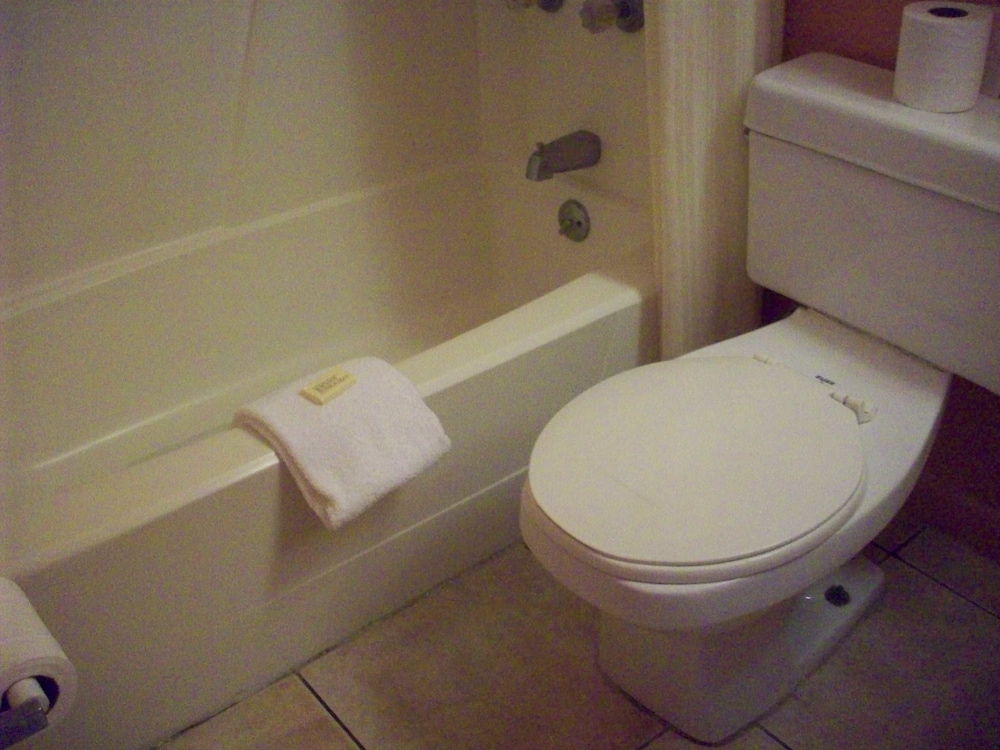 All Suite Motel