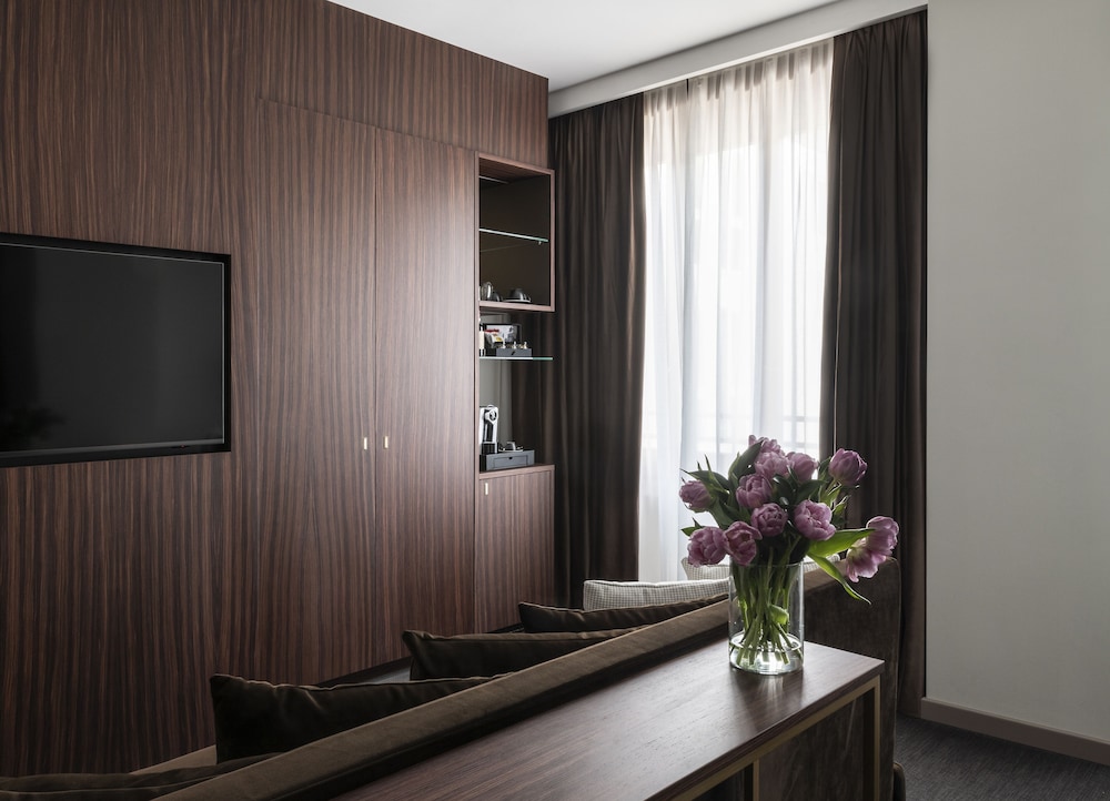 Duomo Hotel & Apartments
