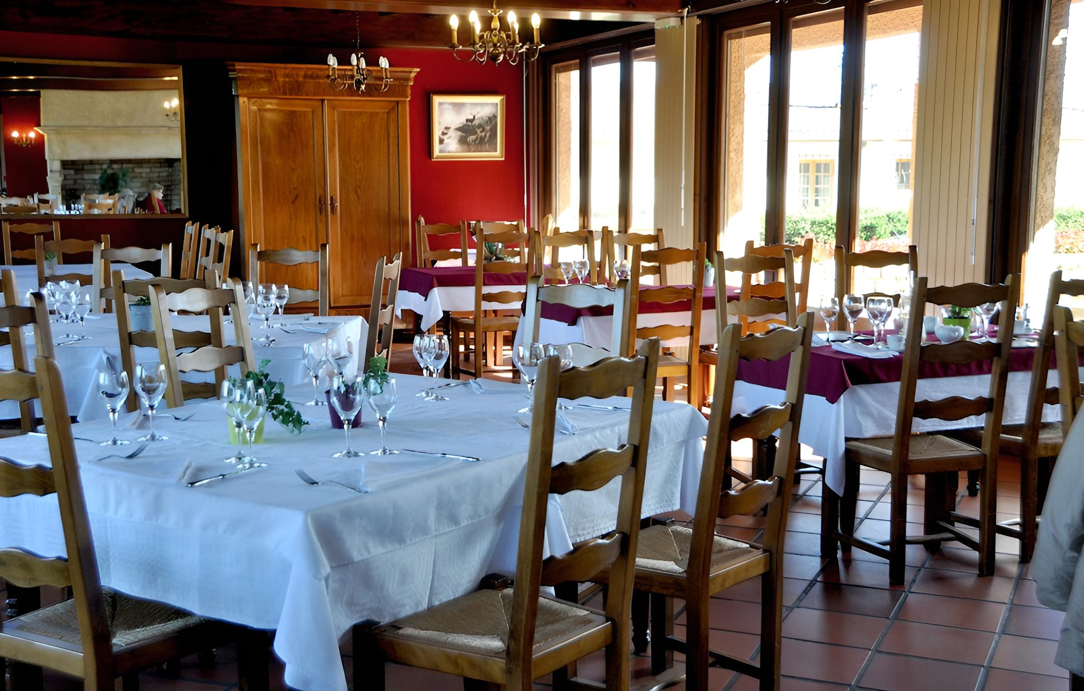 Logis Hôtel Au Rendez-Vous des Chasseurs