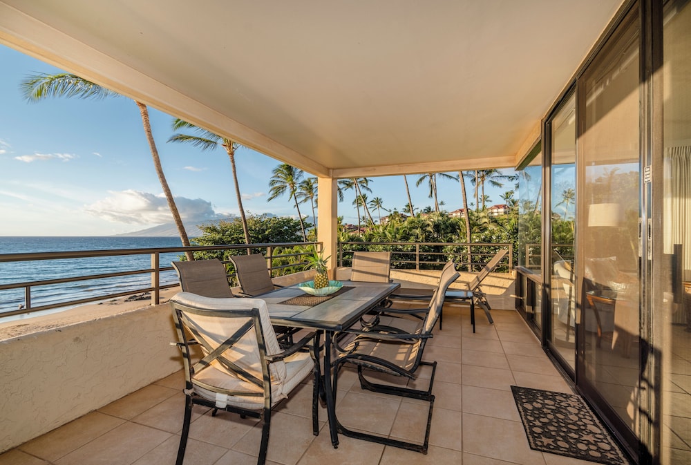 Polo Beach Club Vacation Rentals - APlus Resorts