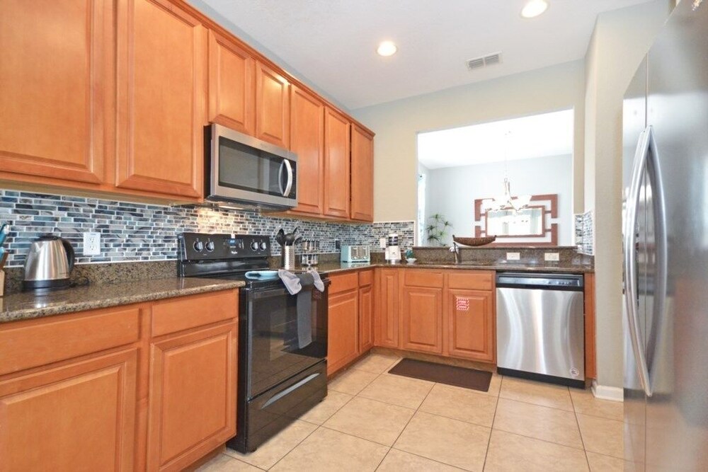 Ohana Haven 5 Bedroom Home