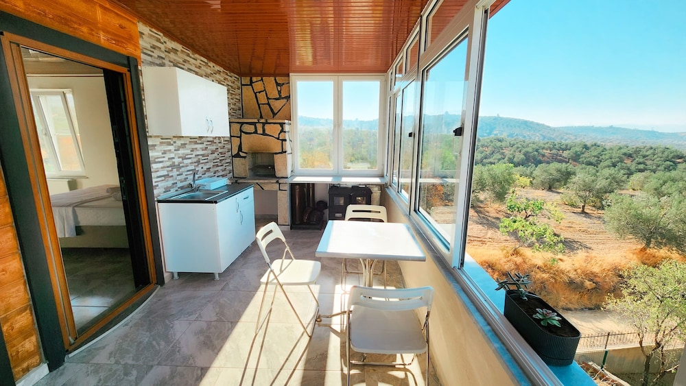 Oli Camping & Bungalows