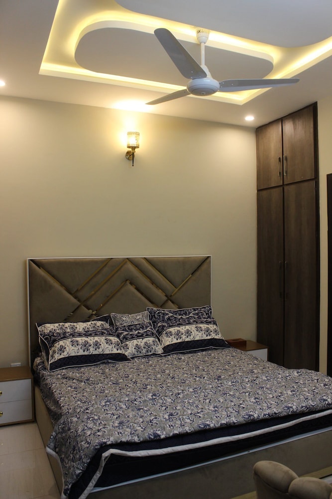 Thai Dee Guest House Islamabad view 5