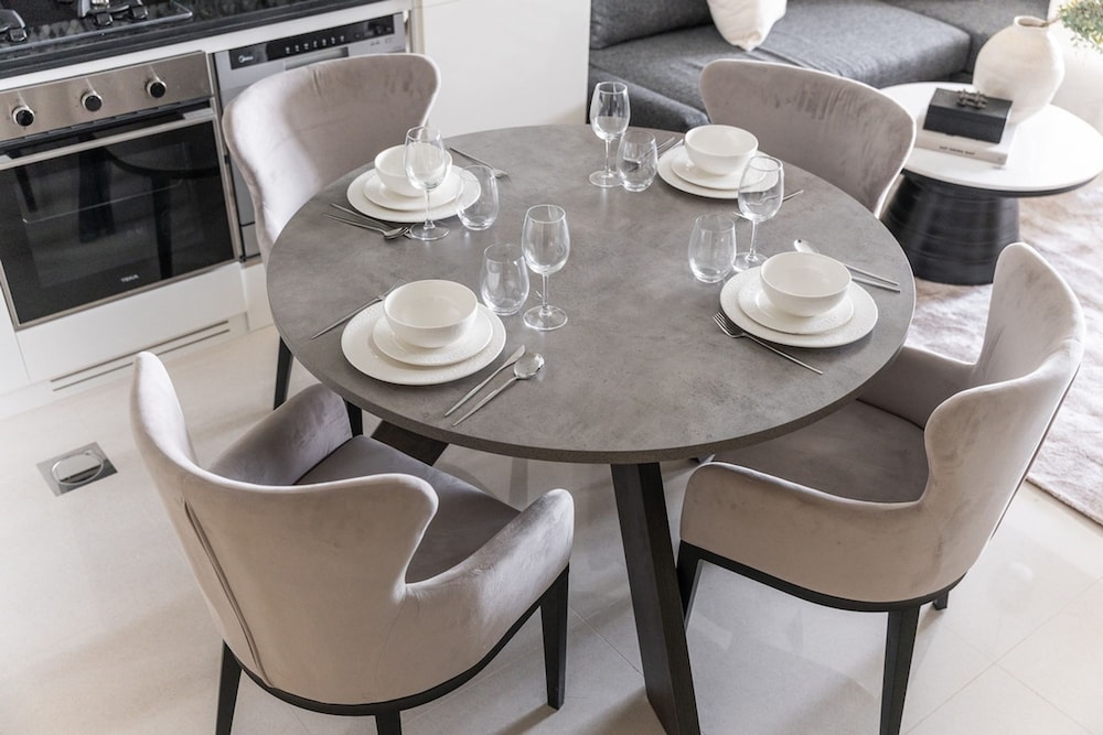 Stunning 2BR With Amazing Views in Business Bay