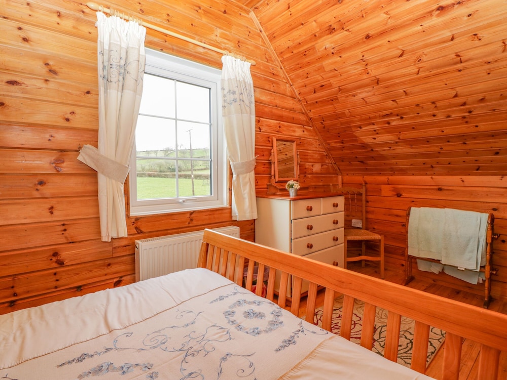 Orchard Lodge