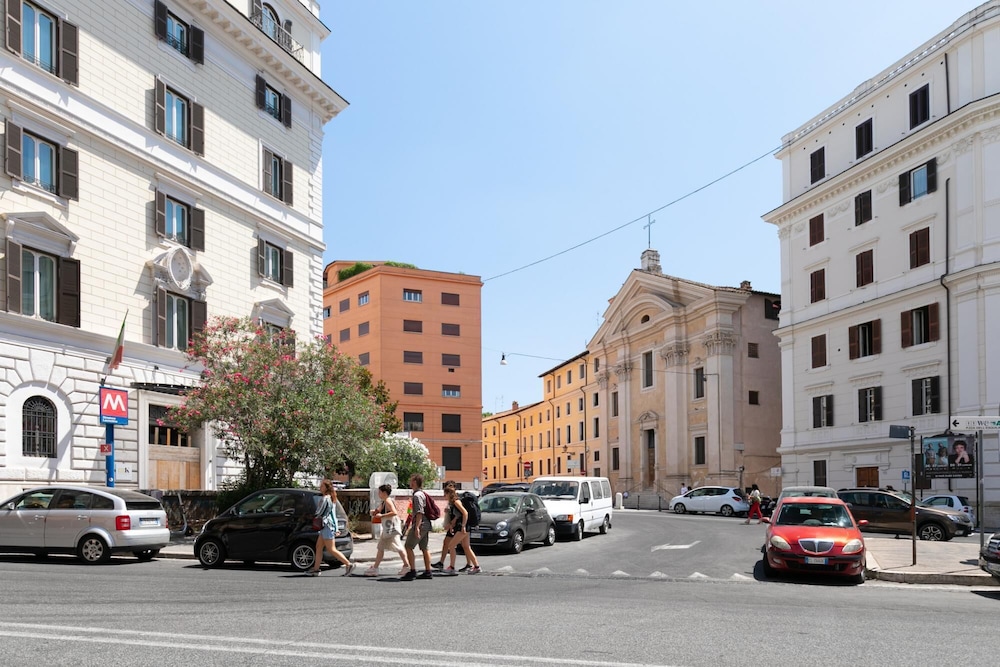 Monti Romantic Sunshine Maisonette
