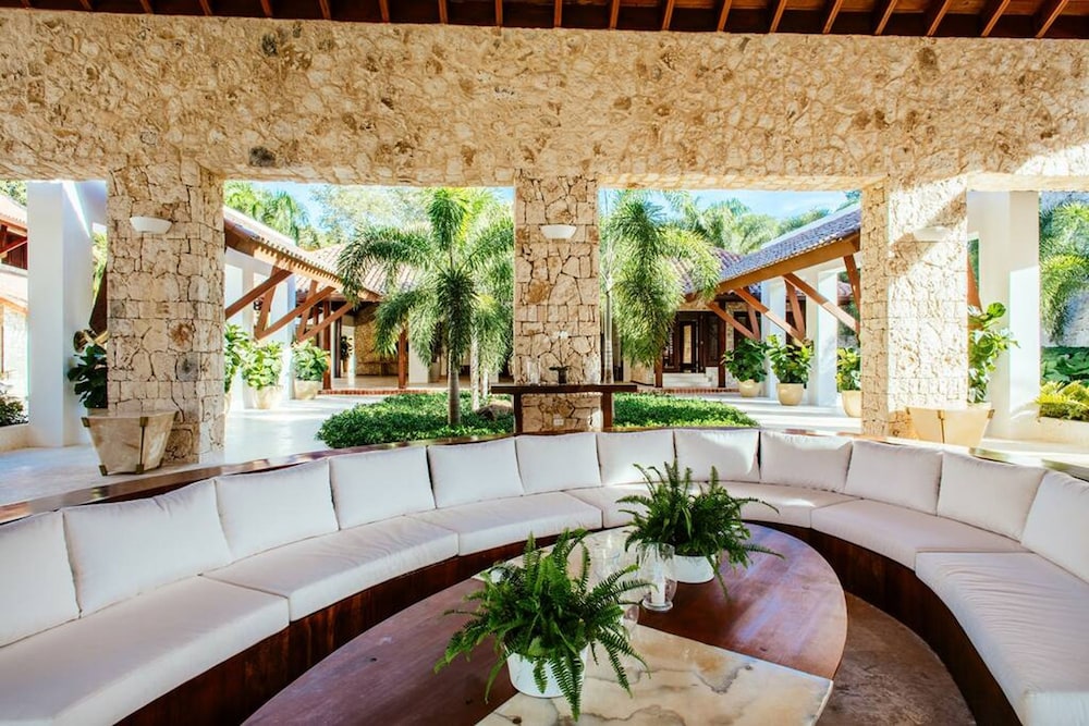 Private Beach Estate w Pool Elevator Chef Butler